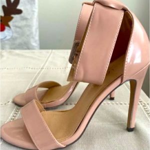 EUC Liliana pink/nude open-toe heels